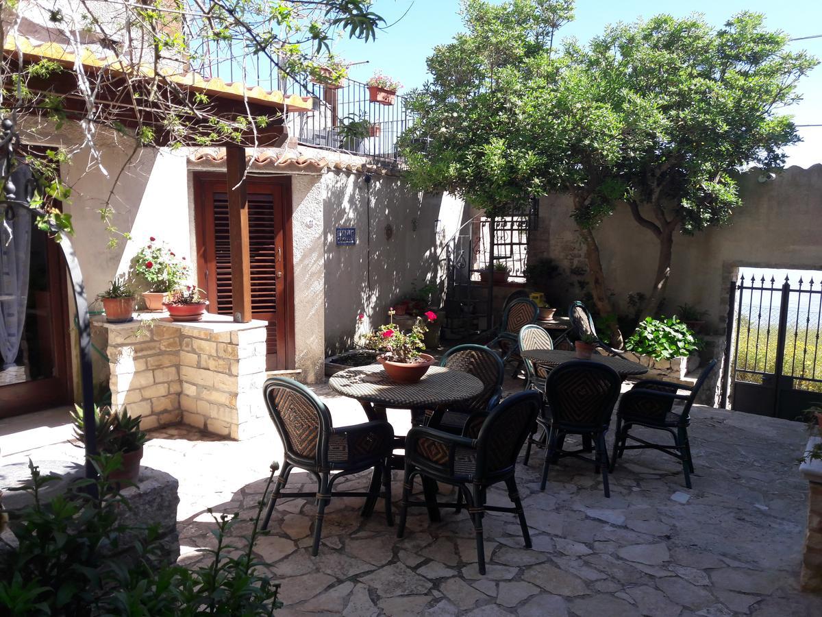 Camere Di Ulisse Erice Exterior photo